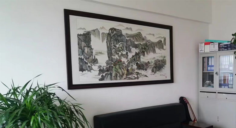 做网站是用模板好还是自己设计网站好